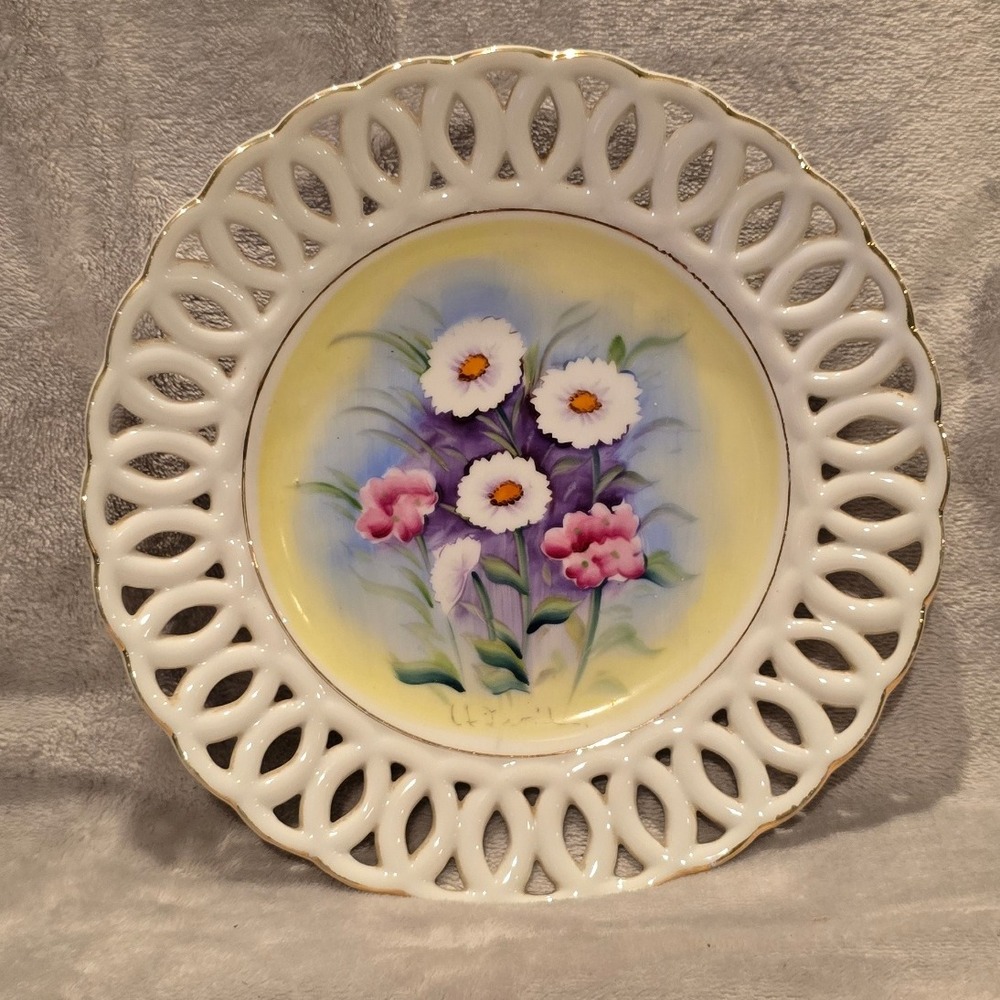 Vintage Hand Painted Floral Plate Wales China Ware Made in‎ Japan Decor
